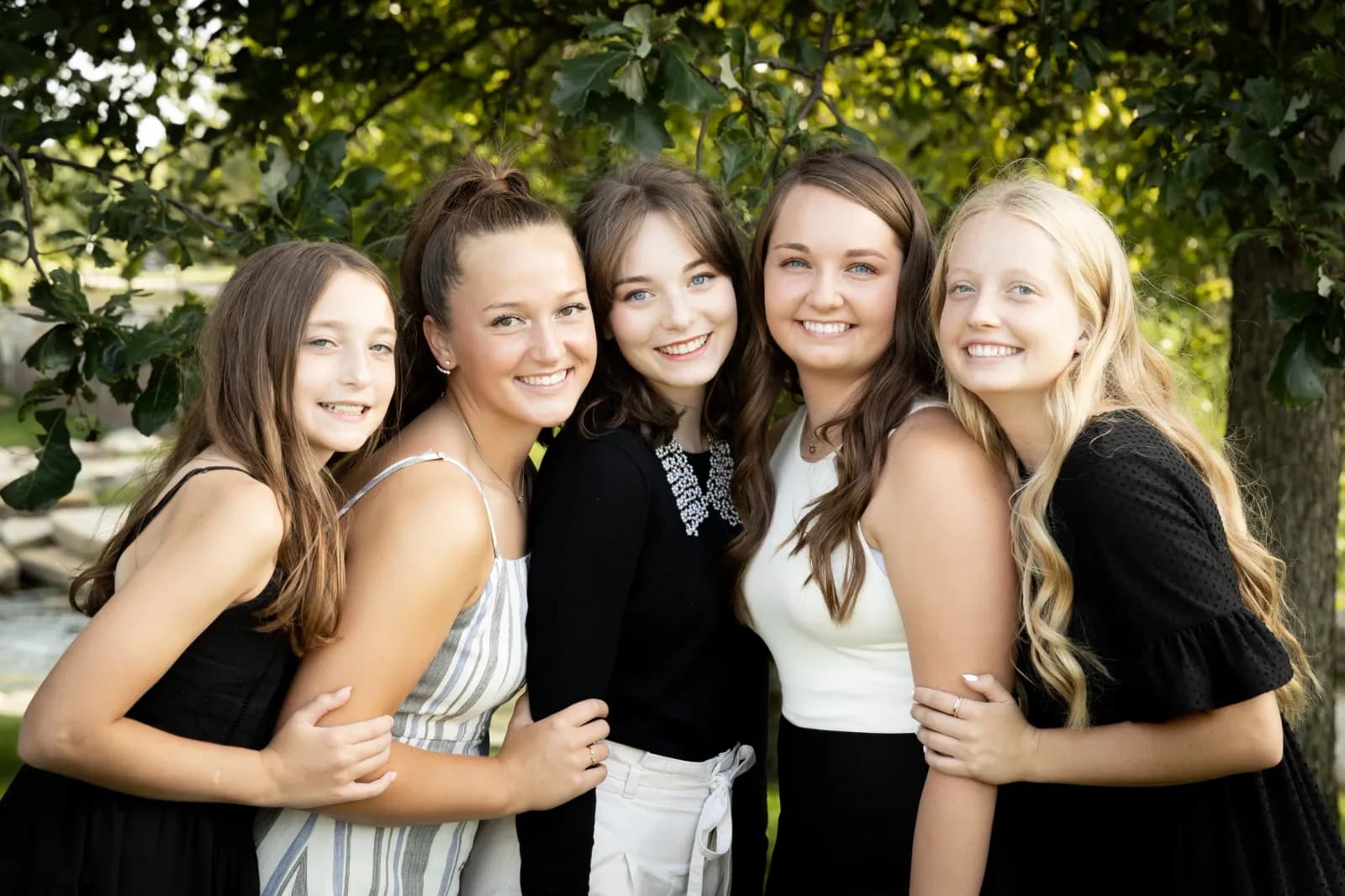 Girl Cousins posed together